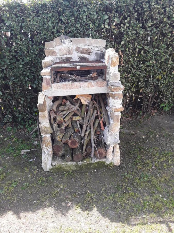 Villetta A Schiera Nei Pressi Del Mare 리보르노 외부 사진